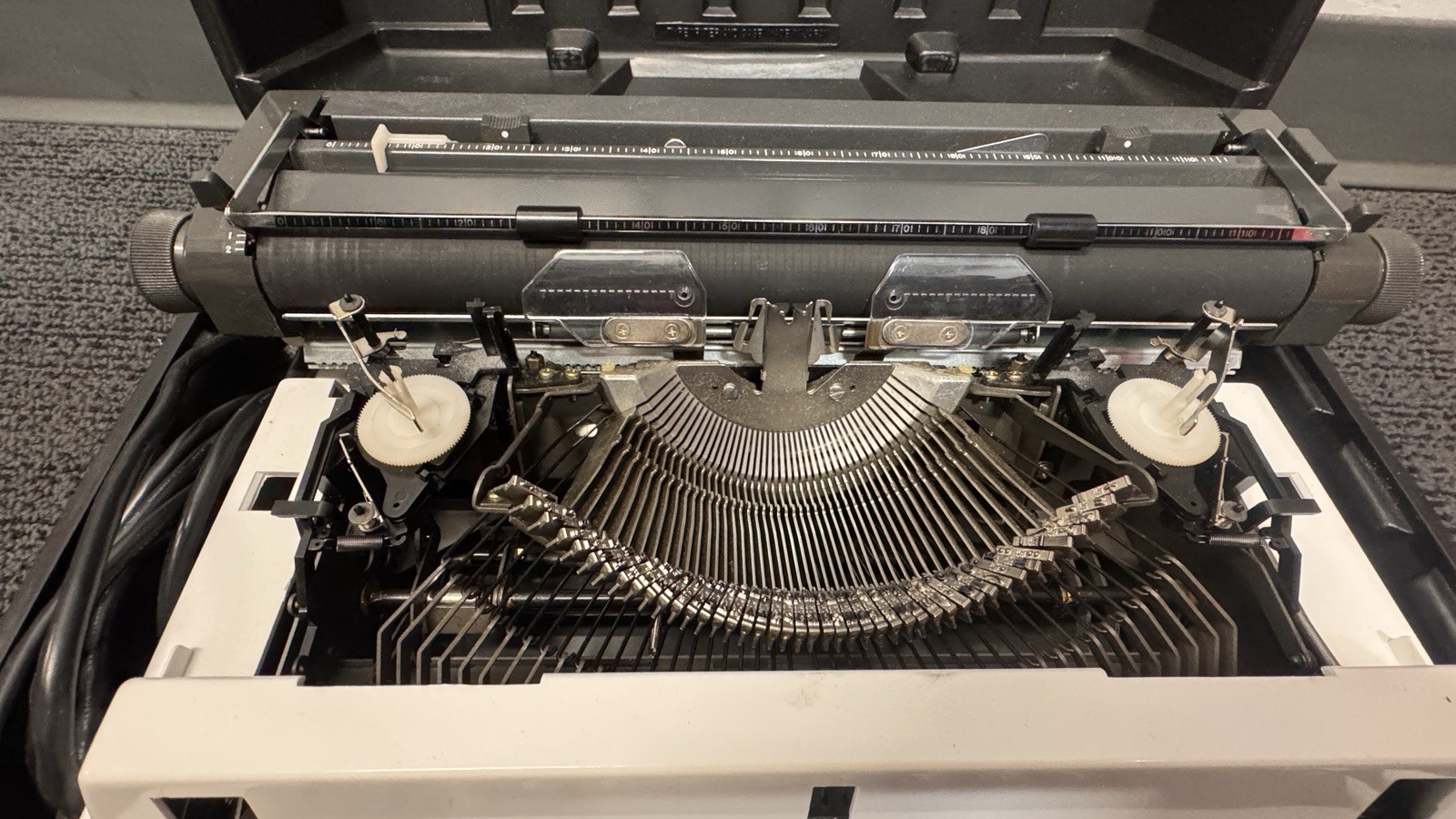Olympia International X-L12 Electric Typewriter with Case