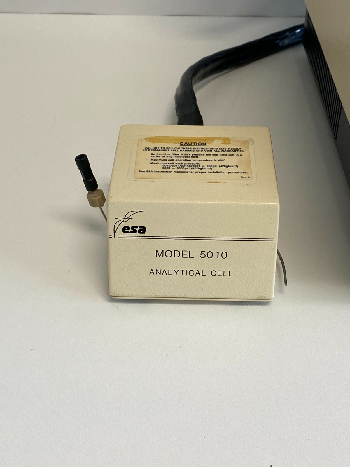 ESA COULOCHEM II 5200A Electrochemical Detectorw/ 5010 Analytical Cell