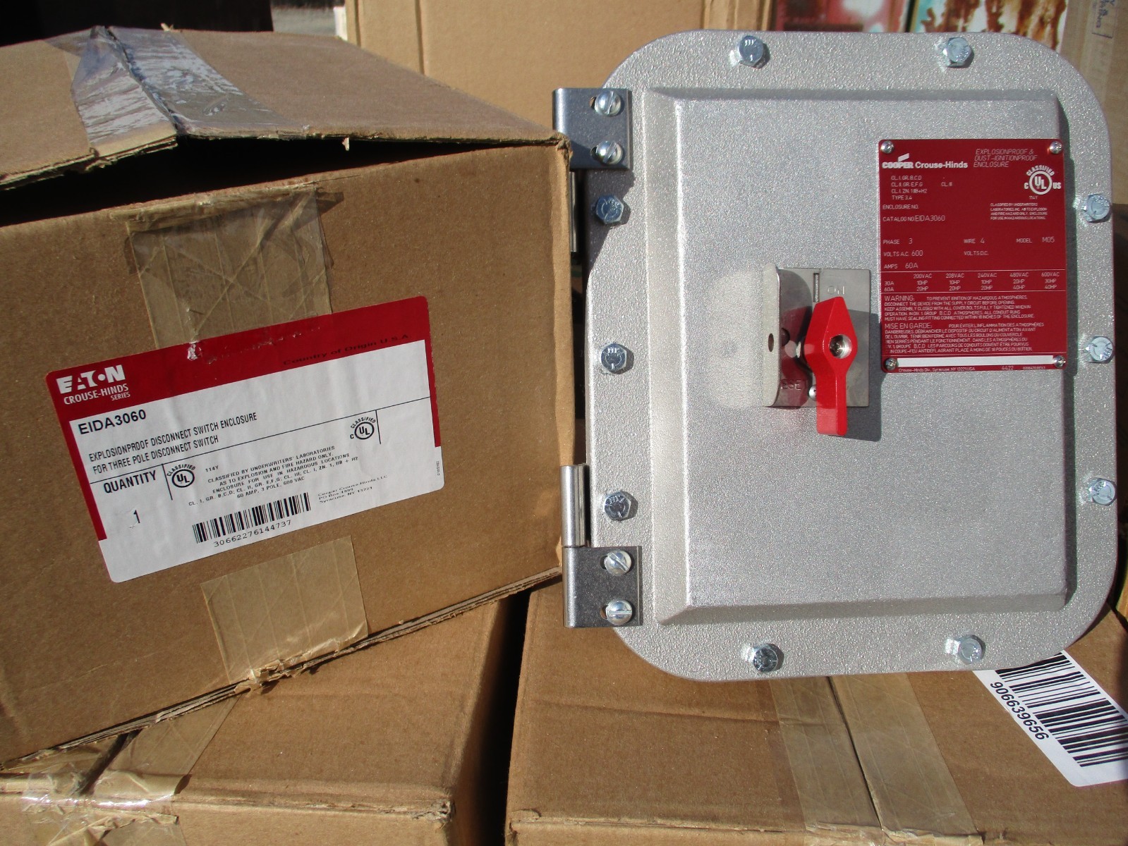 CROUSE HINDS EIDA3060 3 POLE 60AMP EXPLOSION PROOF NON-FUSIBLE DISCONNECT SWITCH