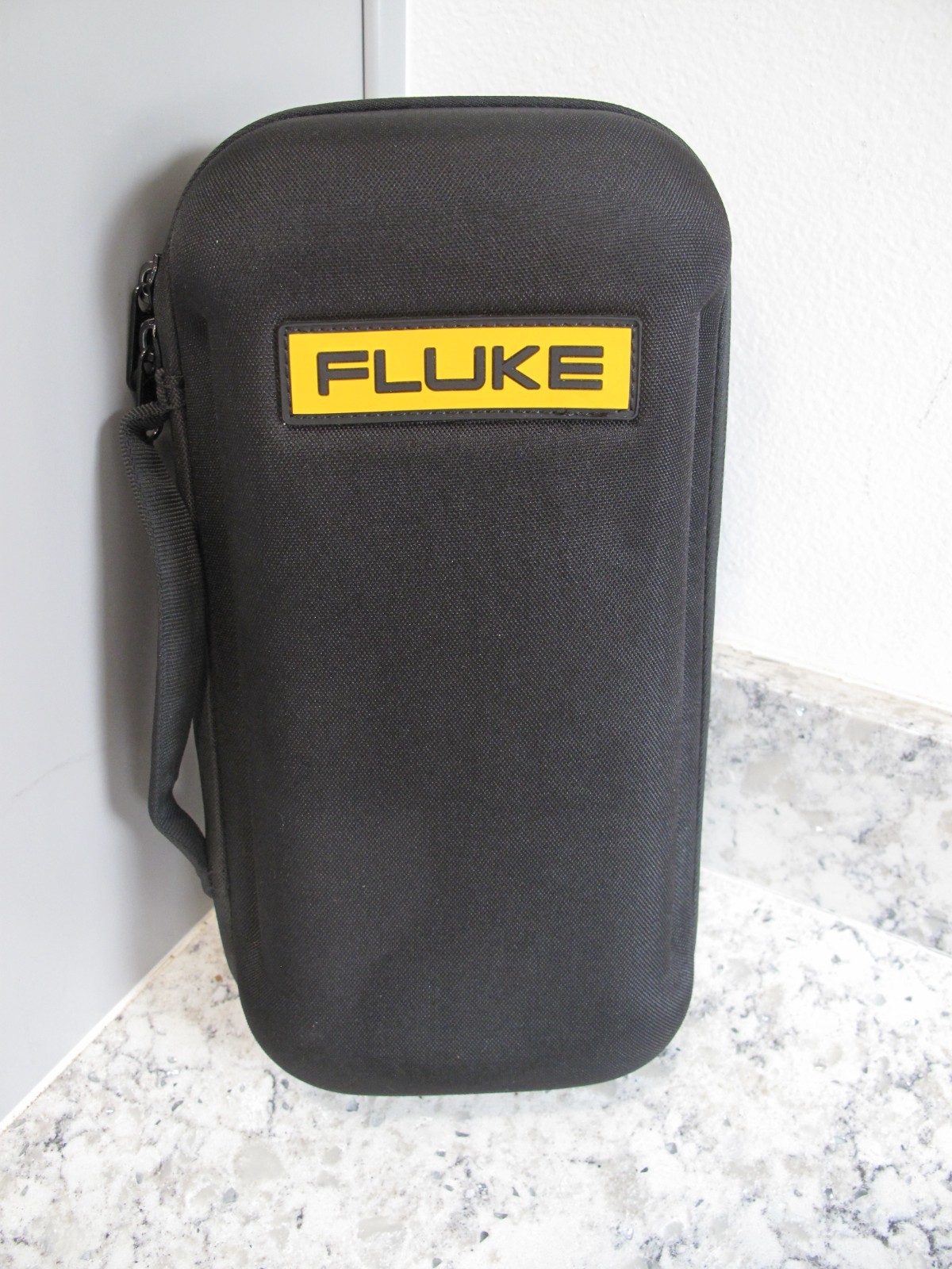Fluke 393 FC Cat III 1500v trms clamp meter w/ iflex i2500-18 + case+leads