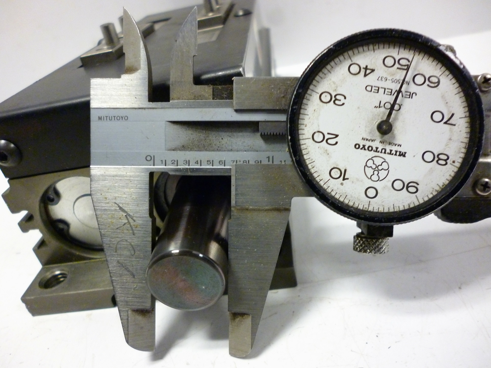 Destaco DPL-2535 Long Stroke, High Grip Force Parallel Gripper