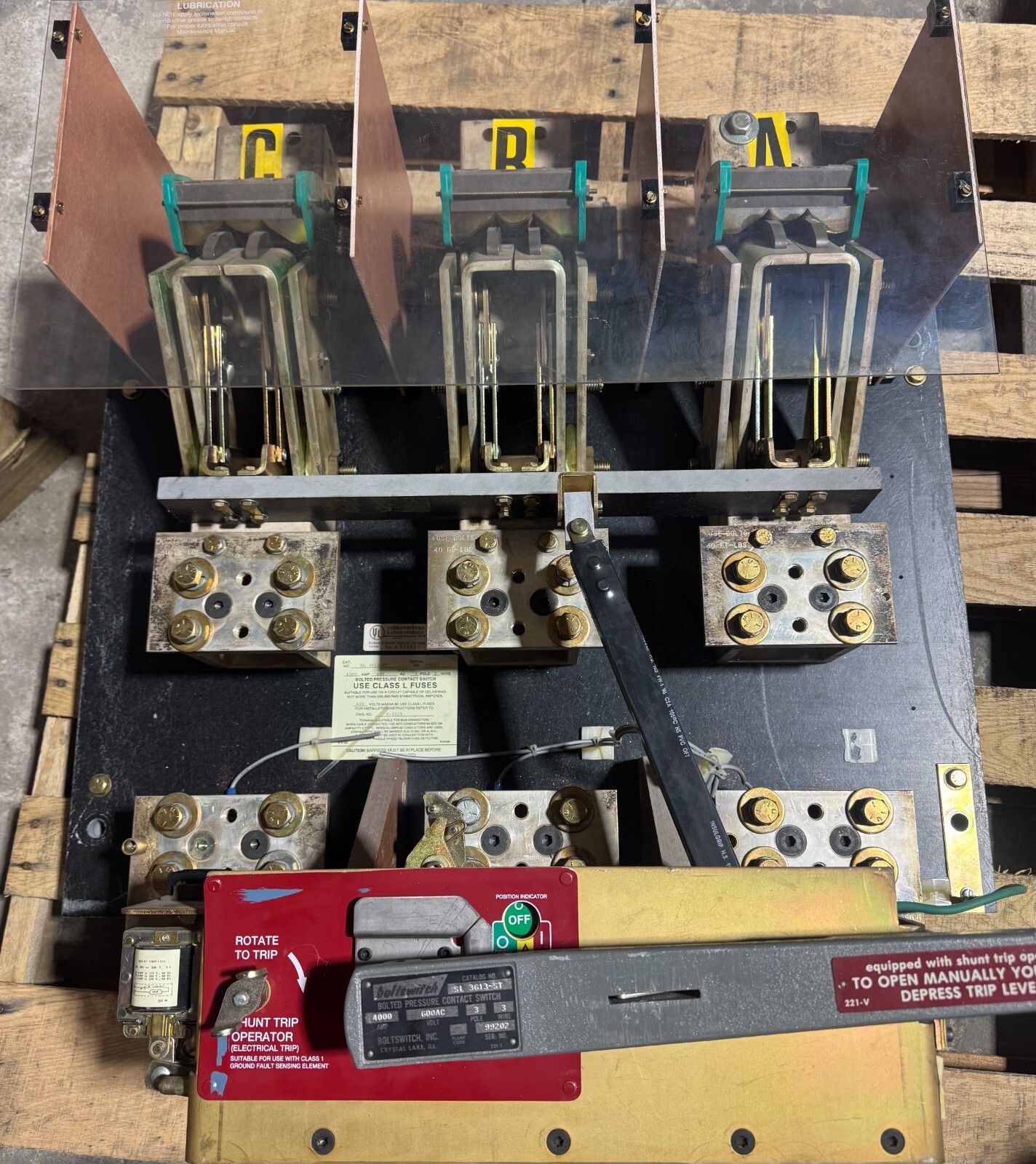 Boltswitch SL3613-ST 4000A-600V with Shunt trip *SHIPS FREIGHT*