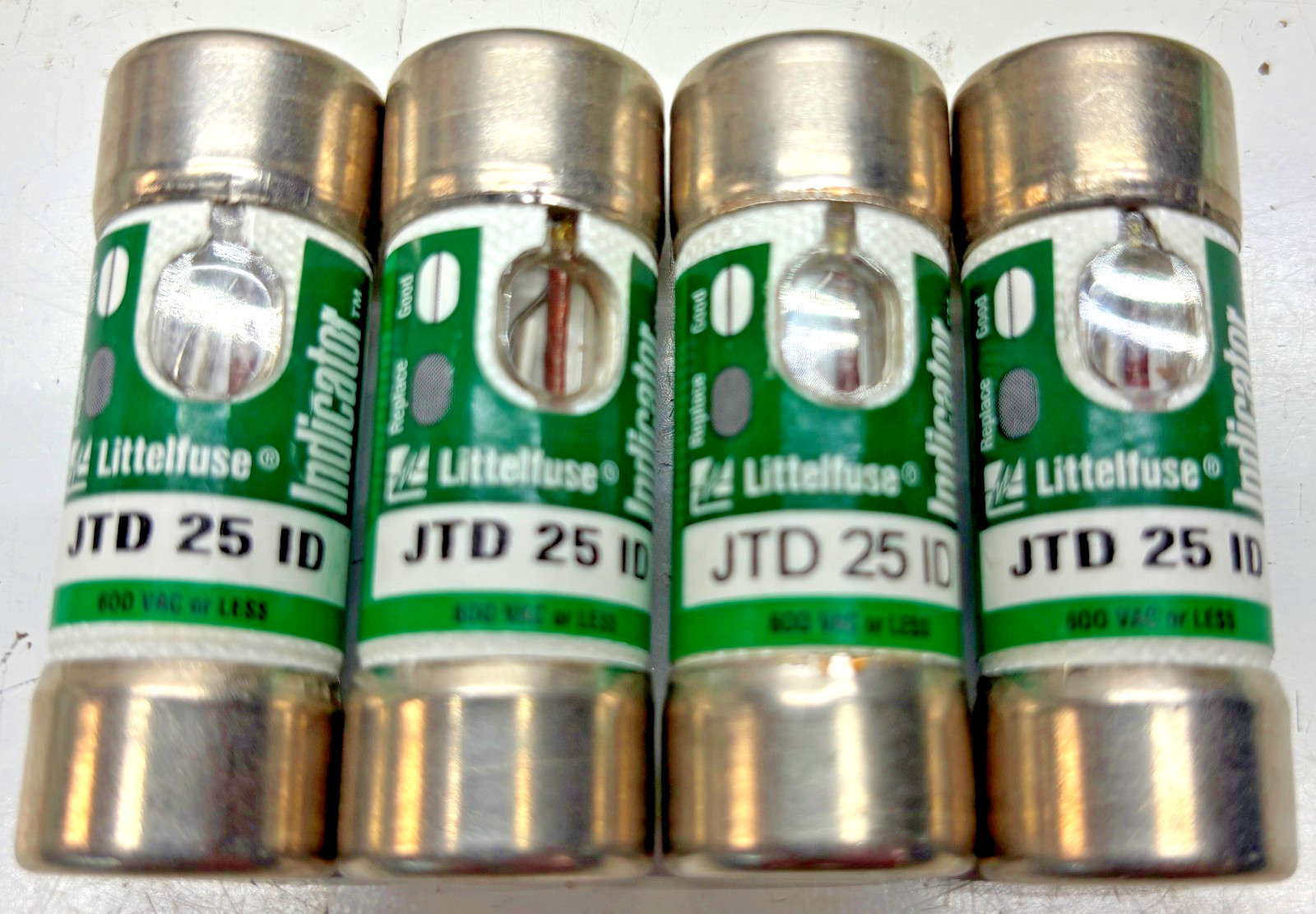 (Lot of 4) Littelfuse JTD025ID Fuse, 25A, 600VAC, Time Delay Indicator JDT 25 ID