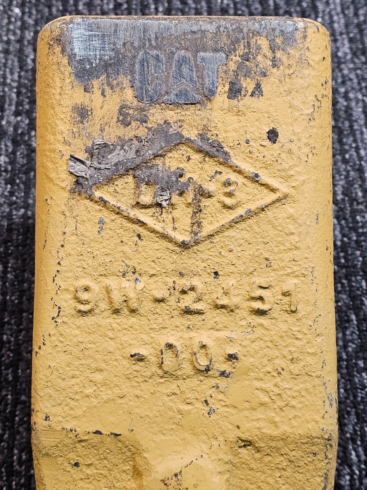 CAT 9W-2451 Ripper Tip For Track-Type Tractor D9R D8R II D9N D8 D8T D8R D8L D8GC