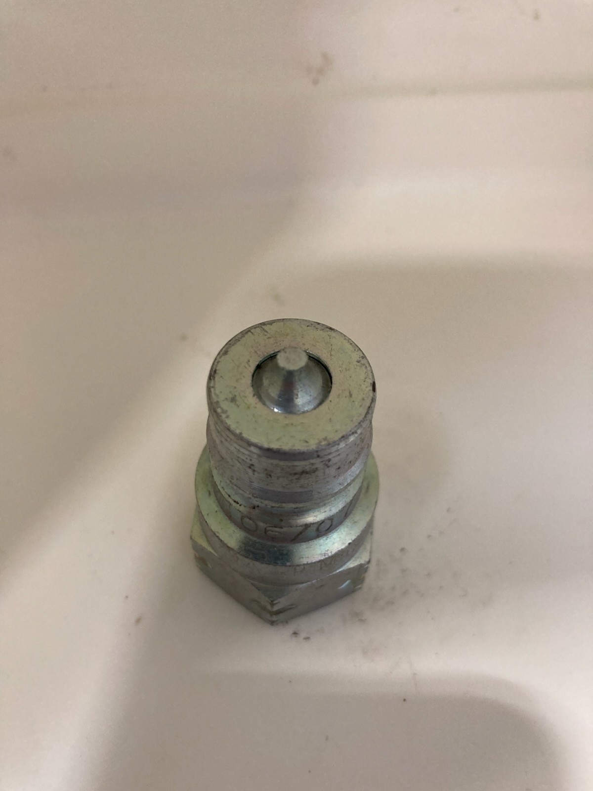 ISO 7241-B Male Nipple Hydraulic Quick Connect Plug