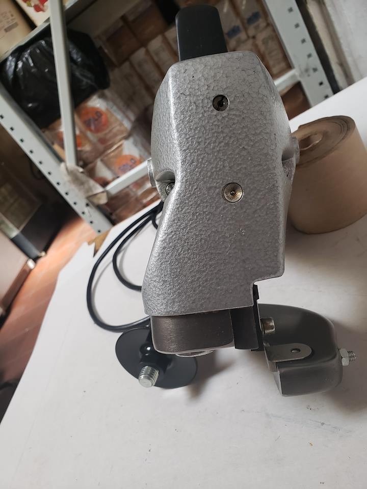 Bosch Unishear Metal Shear, Model 0 601 508 034, 115V, 8 Gauge. (Germany Made)
