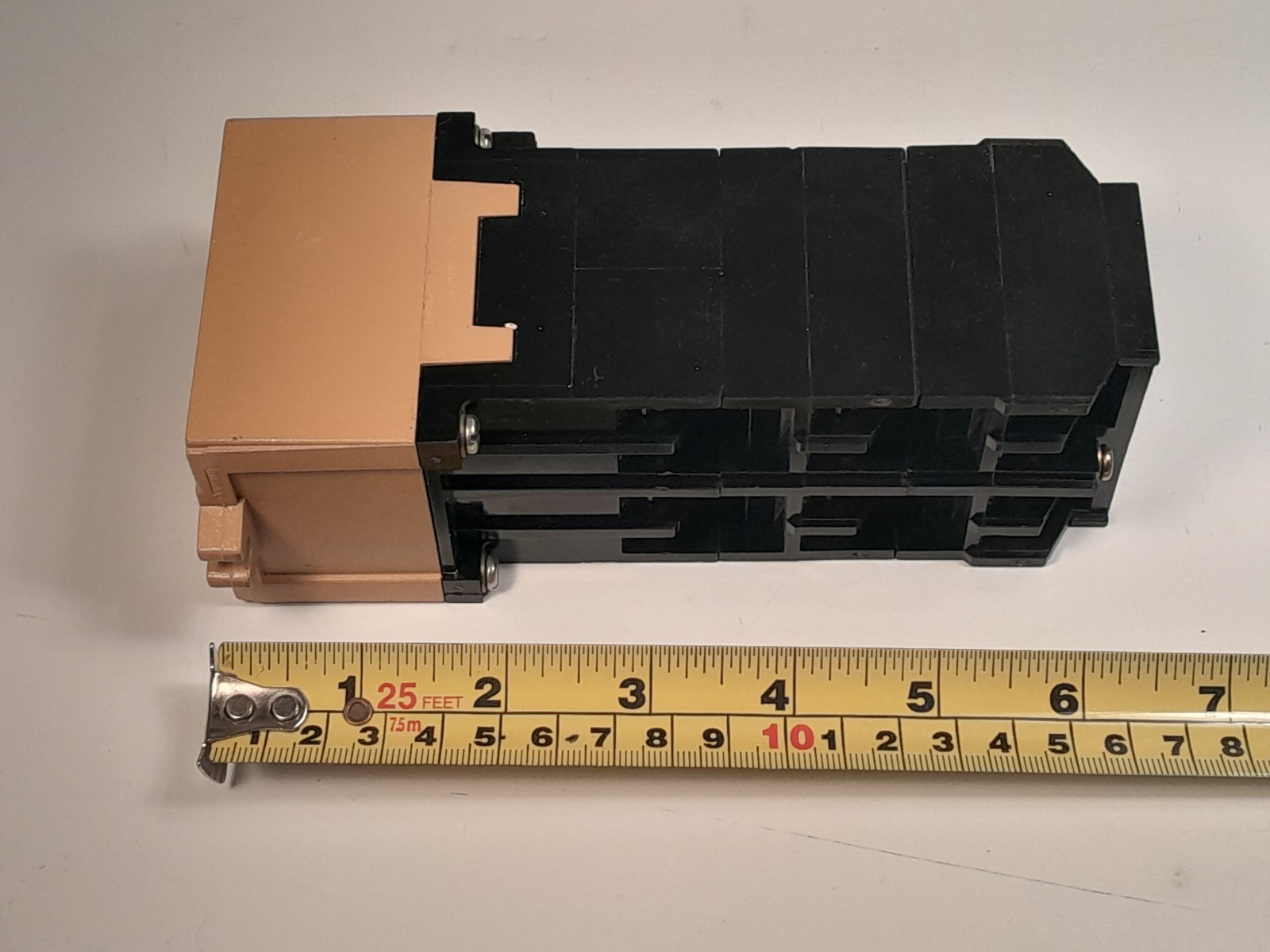 Allen Bradley 700-P400A1 AC 12 Pole Relay 10A 600V Type P
