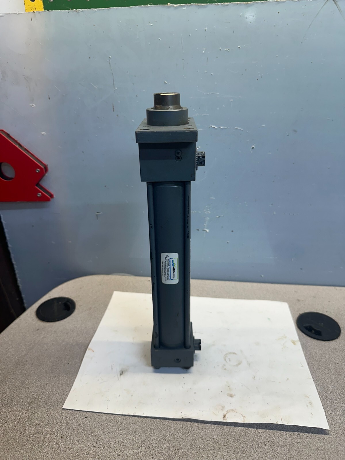 MILLER JV-61R4B-01.50-7.000-0100-N11-0, 700PSI, HYDRAULIC CYLINDER FREE SHIPPING
