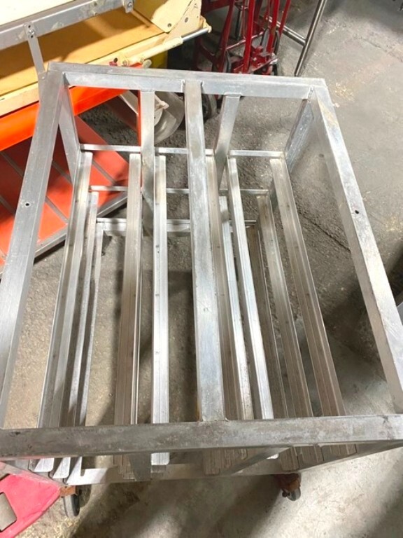 Rack/ # 10 Can WIN-Holt Aluminum Storage Rack on Casters