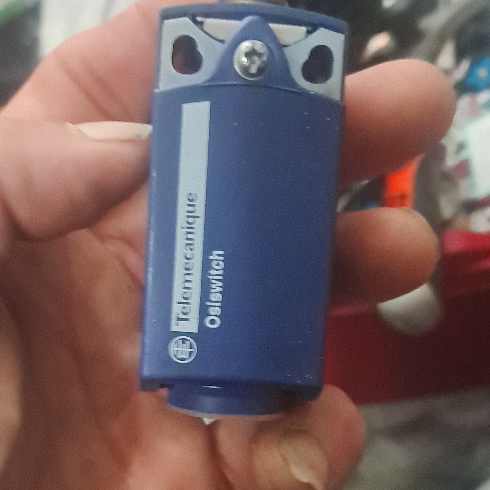 Telemecanique Osiswitch Industrial Limit Switch, Blue/Gray Plastic Body