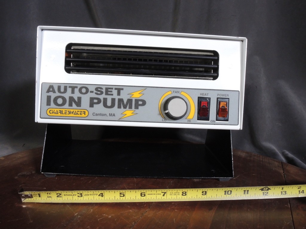 NASA! Charles Water Benchtop ESD Static Neutralizer Auto-Set Ion Pump Ionizer