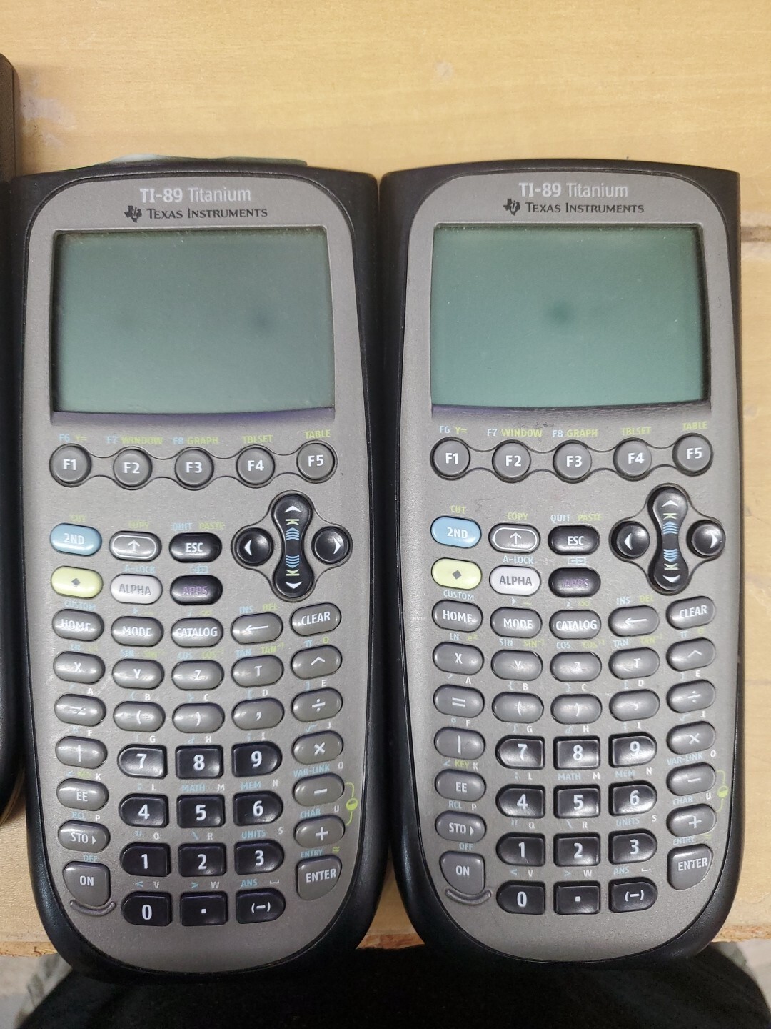 TI-89 TITANIUM Graphing Calculator, with BATTERIES! Texas Instruments