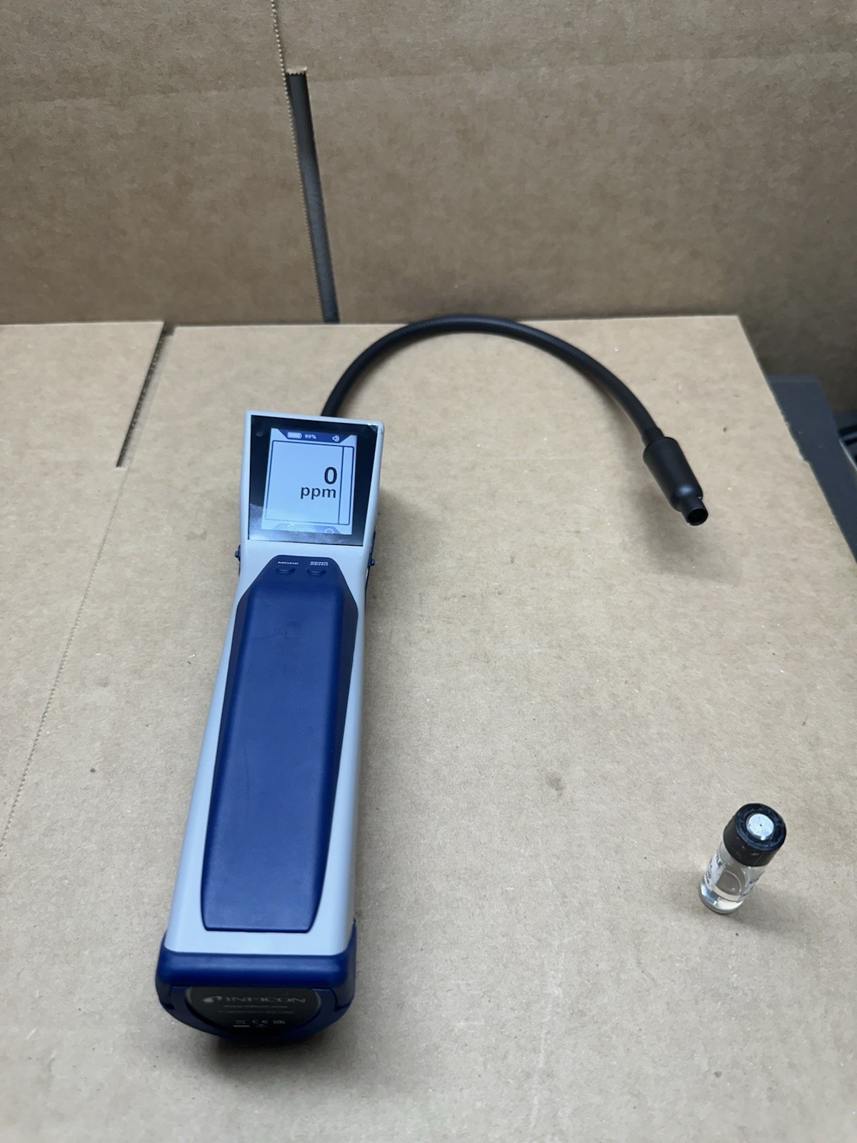 Inficon 724-202-G1 D-TEK Stratus Refrigerant Leak Detector Portable Monitor