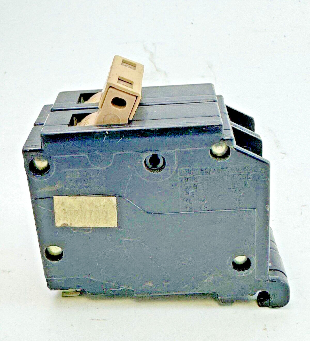 CUTLER-HAMMER – CH260 – COMMON TRIP CIRCUIT BREAKER – 60A, 2 POLE, 120/240 VAC
