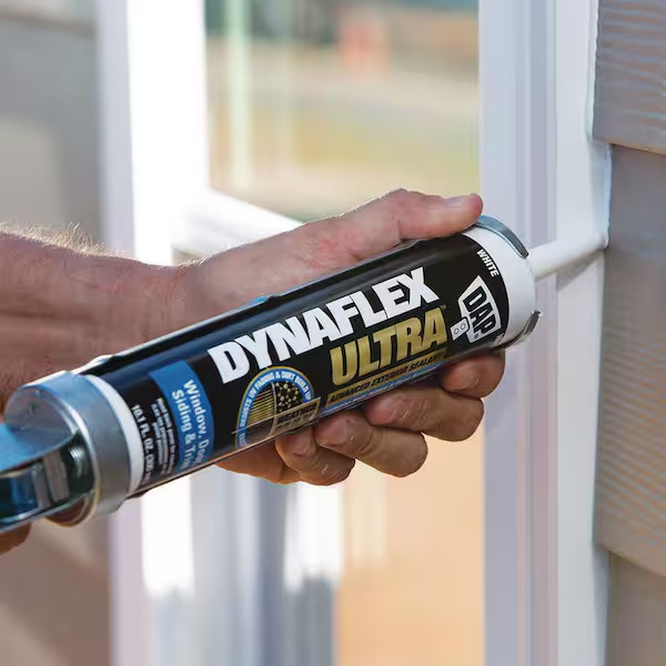 DYNAFLEX ULTRA 10.1 Oz. Black Advanced Exterior Window Door And Siding Sealant