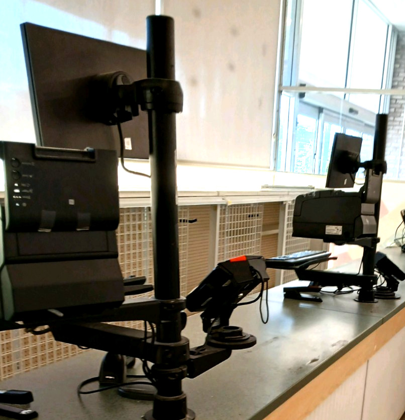 Pole Mounted POS System – Engage One by HP w/ Printer, Scanner, Register & CC