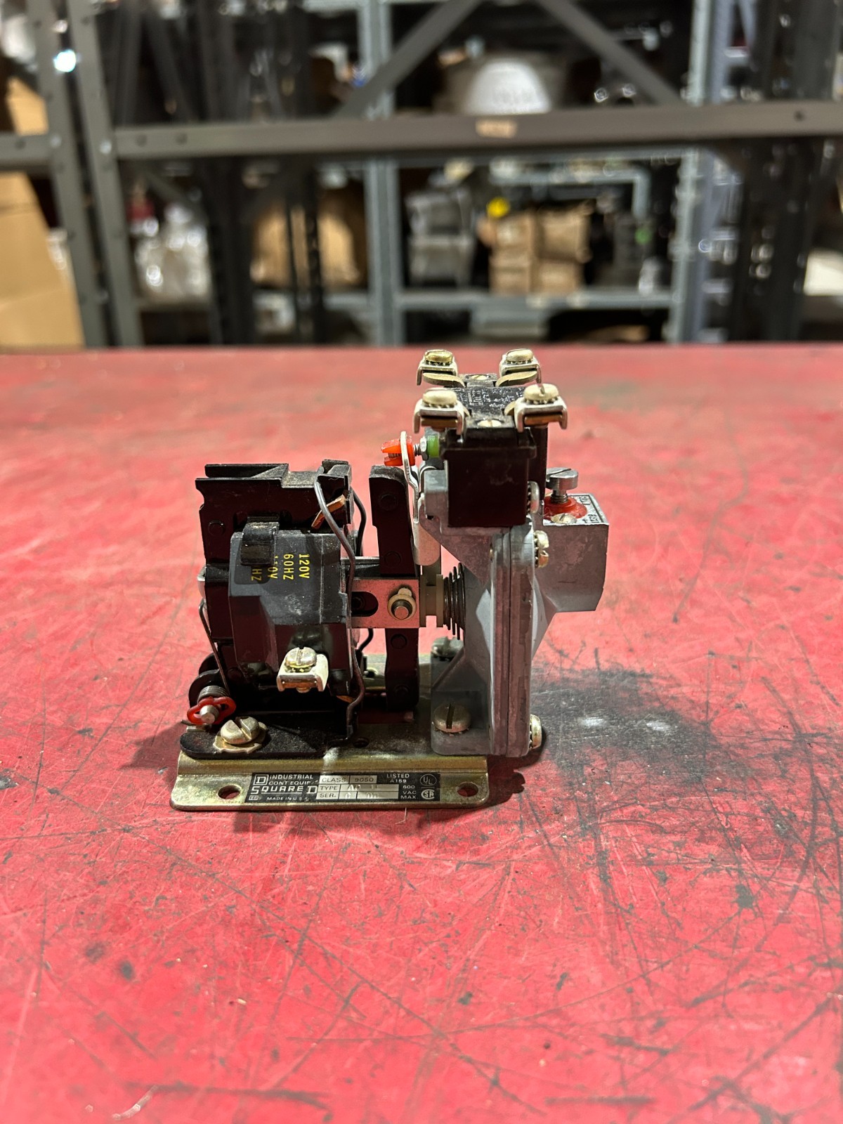 NEW NO BOX SQUARE D PNEUMATIC TIMING RELAY CLASS 9050 TYPE A0 1E