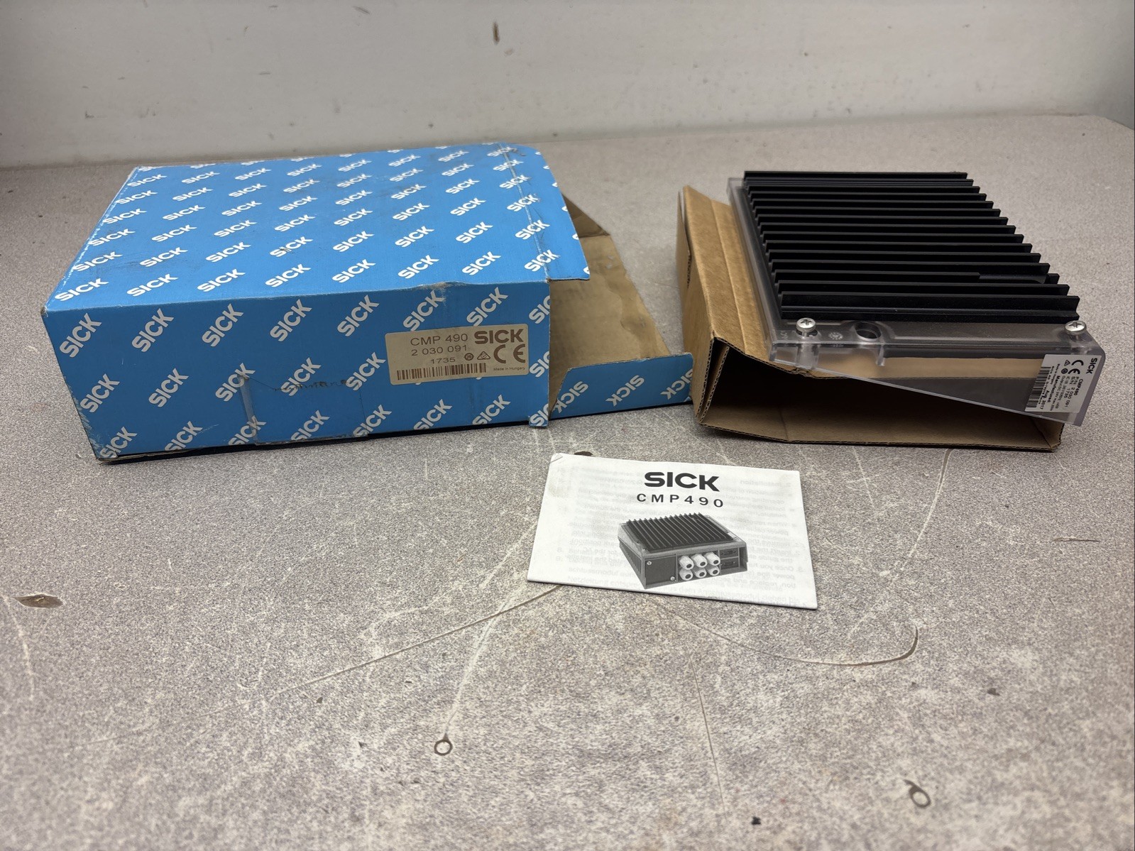 NEW SICK CMP490 2030091 POWER SUPPLY AC 100…240V 50-60HZ OUTPUT DC 24V 25W