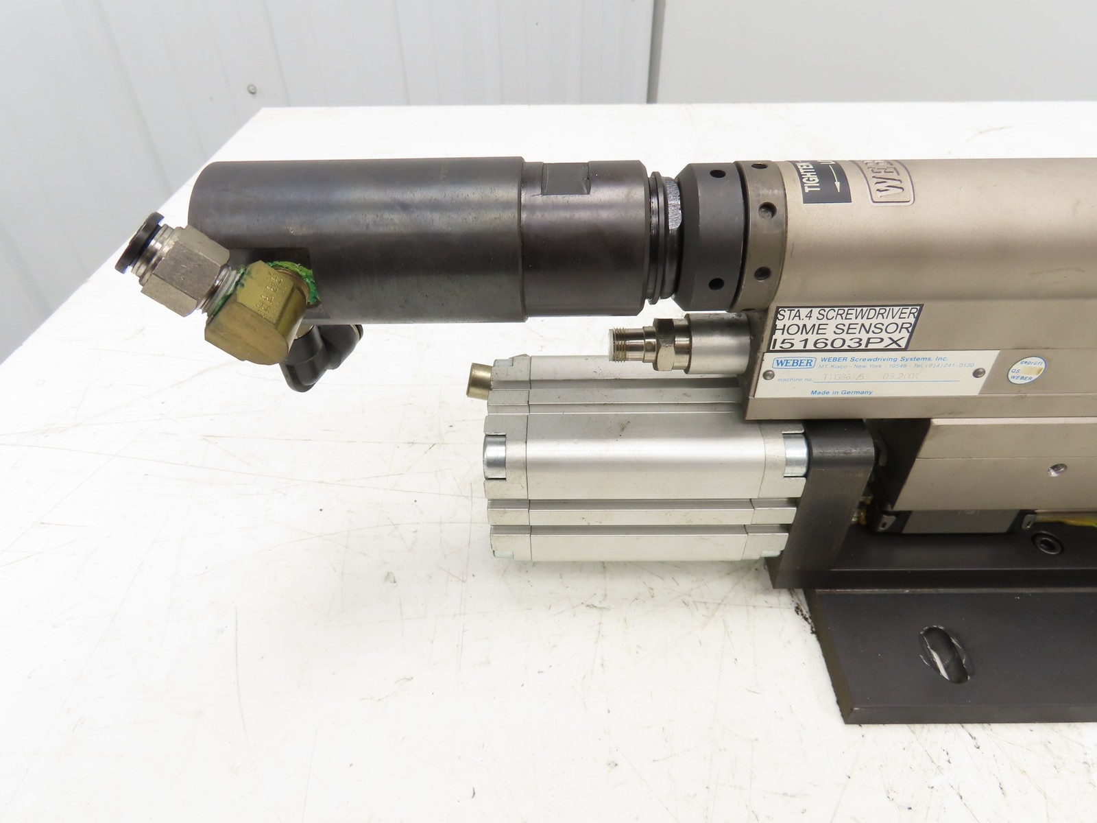 Weber Pneumatic Automatic Feed Screwdriving System 60mm Stroke Screwdriver