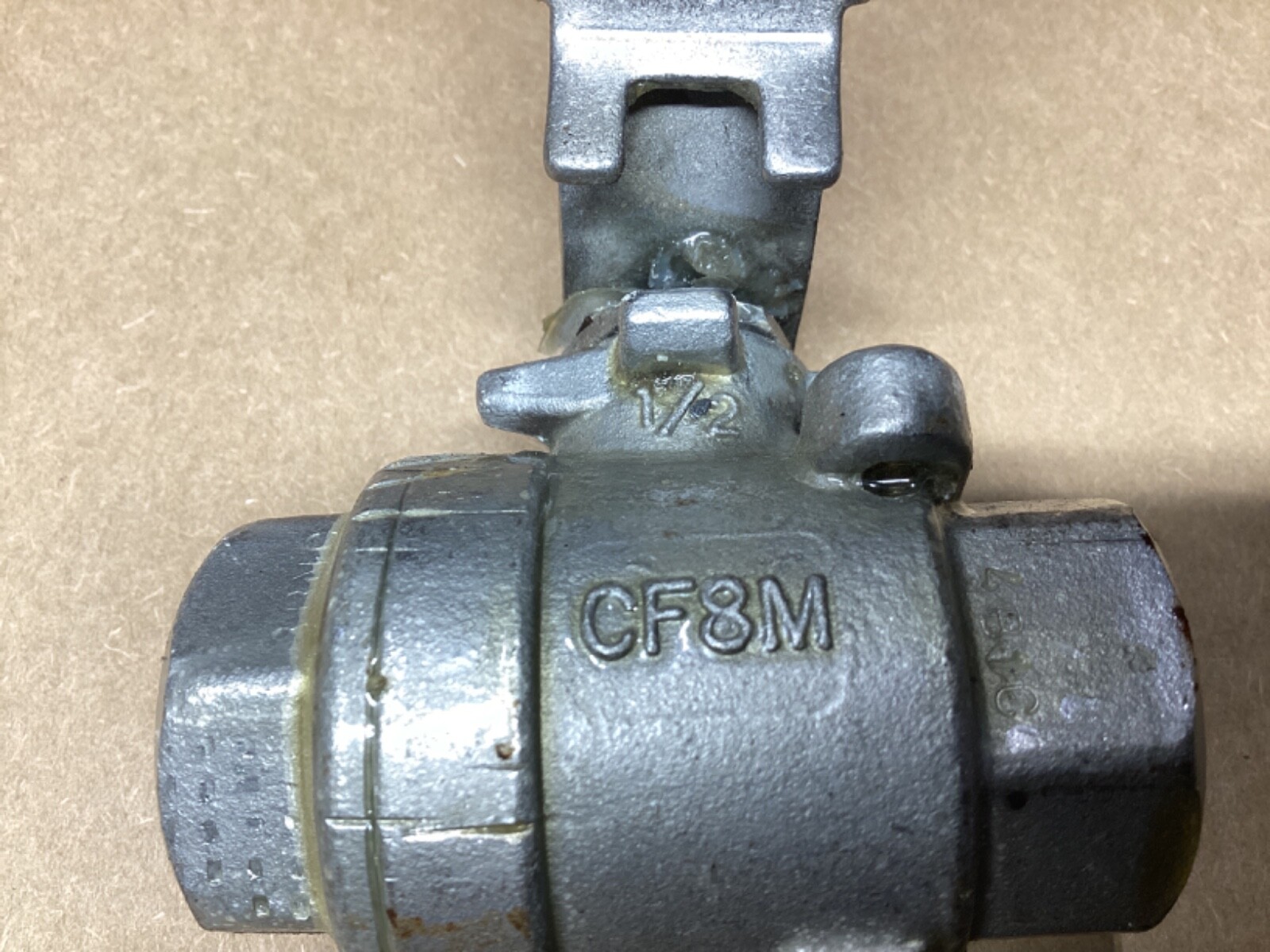 1/2″ 1000 WOG CF8M BALL VALVE #105K95