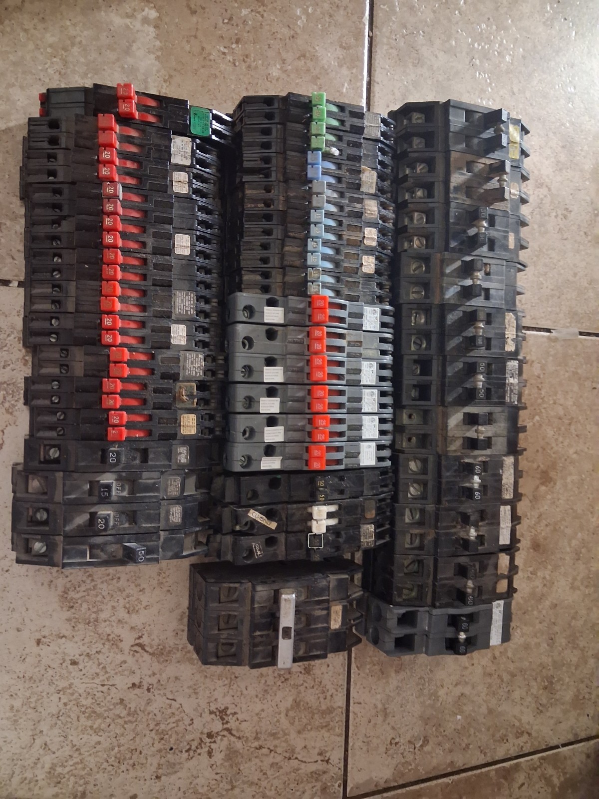 Vintage Zinsco Sylvania Eaton Classified Breaker Lot 43pc Assorted Amps