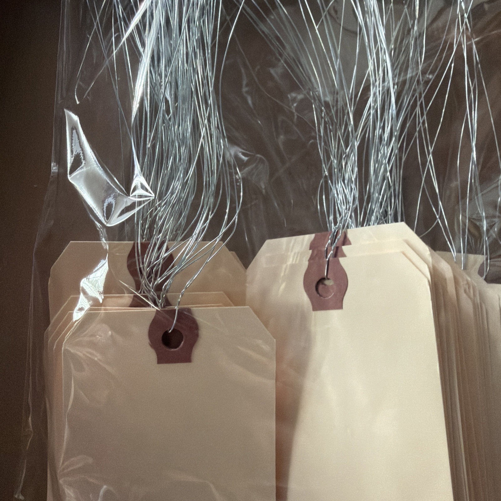 100 WIRED MANILA TAGS SIZE 4 3/4” X 2 3/8” INVENTORY SHIPPING