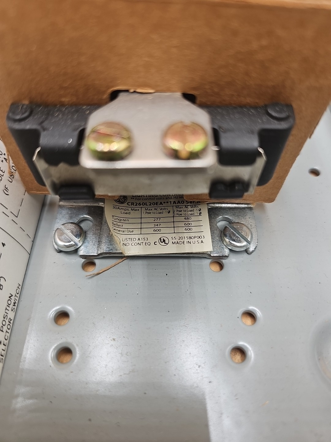General Electric GE CR260L20EA**1AA0 Electrically Held Lighting Contactor
