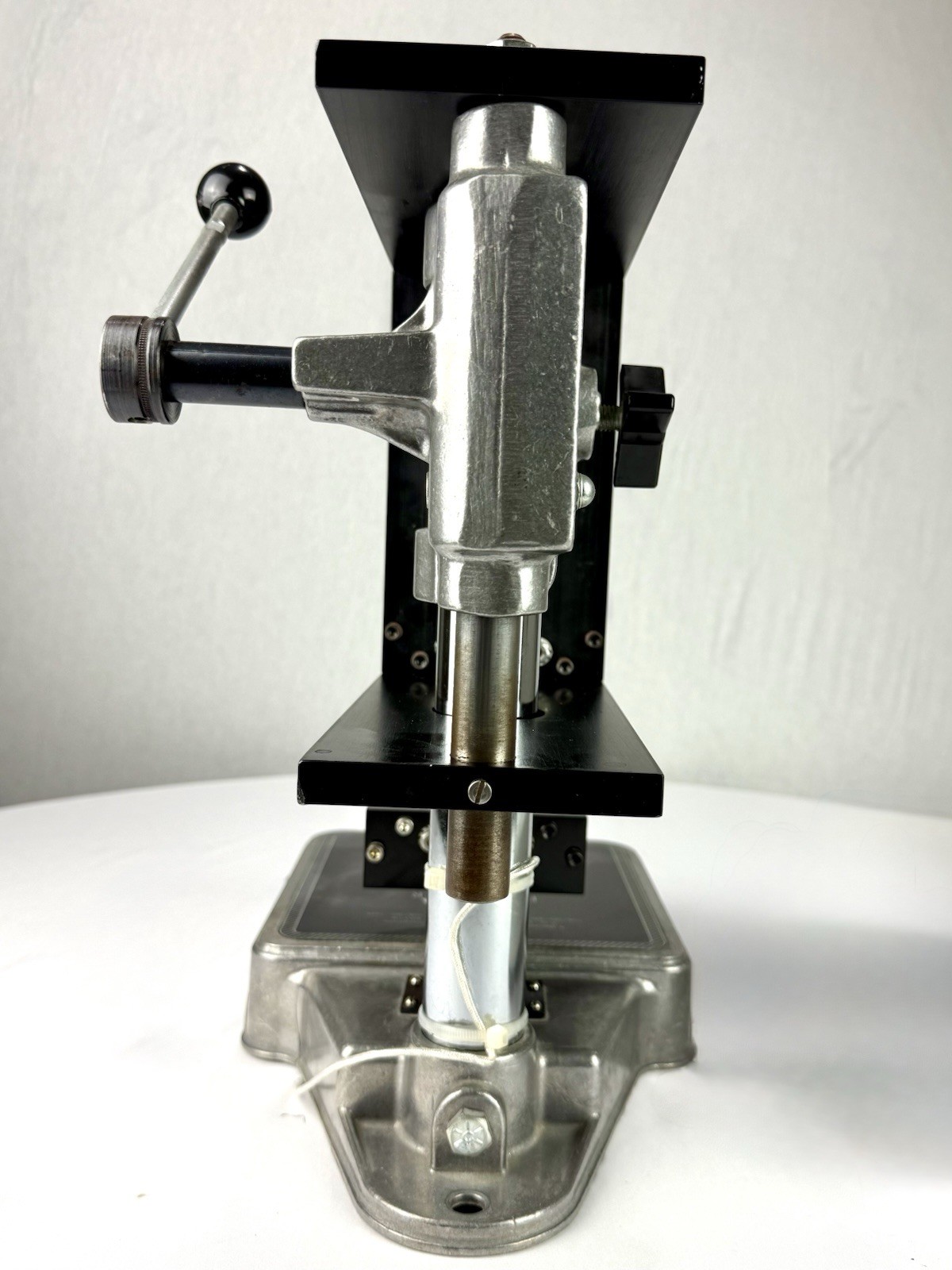 DMC Alphatron PT-100A Wire Crimp Terminal Pull Tester 150 lb Tensile Scale Test⁠