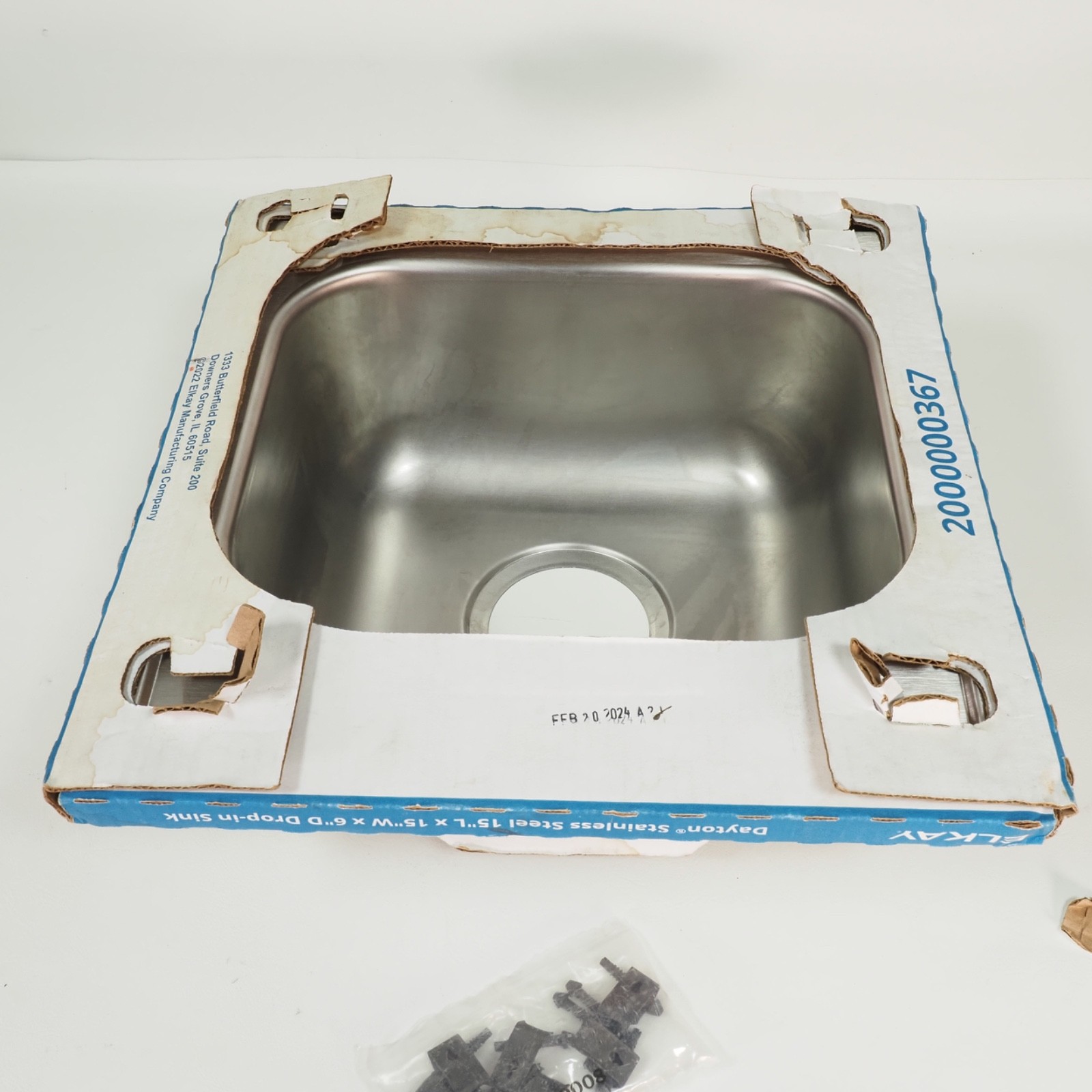 Elkay Dayton Stainless Steel 15″ x 15″ x 6″ Drop-in Bar Sink LWSB15156N 4351168