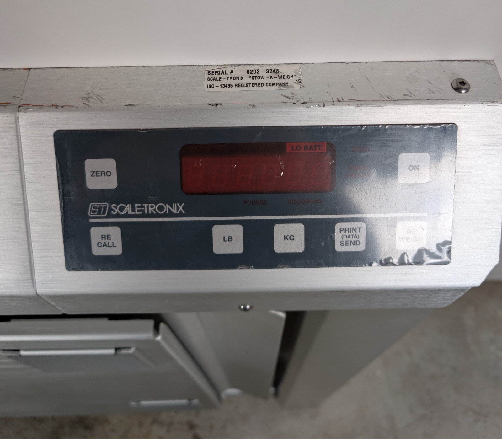 Scale-Tronix 6202 Stow-A-Weigh Wheelchair / Patient Scale – Tested