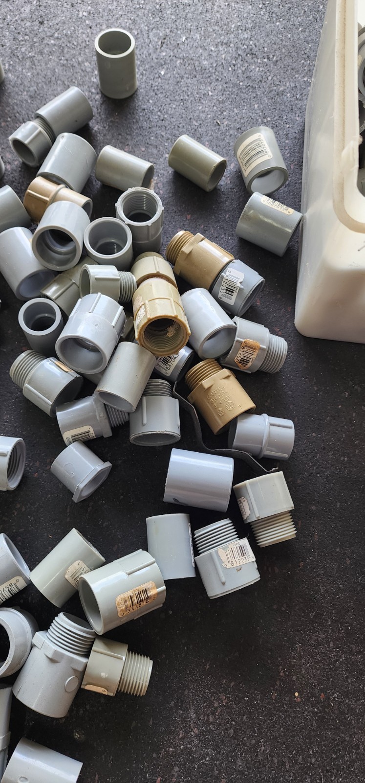 Estate LOT 100s Of Electrical PVC Conduit Fittings 1/2″-2 1/2″ NEW SEAL TIGHT