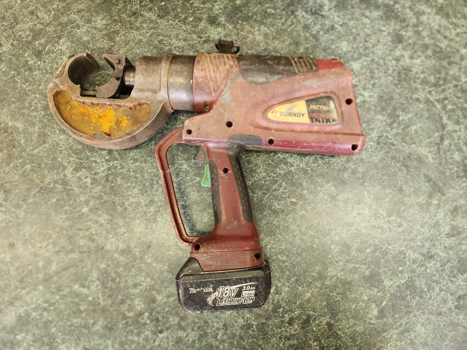 BURNDY PATRIOT PAT750 -LI 18V HYDRAULIC CRIMPER CRIMPING TOOL