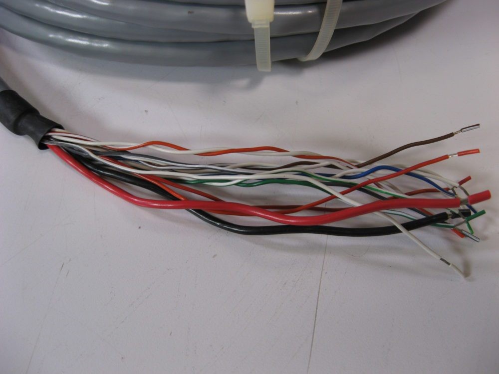 KVH 32-1031-0100 NEW TracPhone V3-IP/ V3-HTS Power / Data Cable 30.5 m 100’ft
