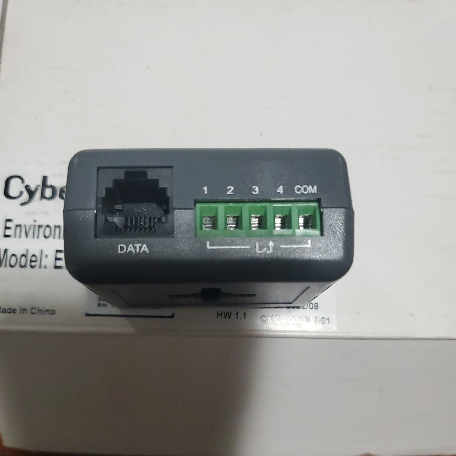 NEW IN BOX- CyberPower ENVIROSENSOR Temperature and Humidity Sensor || WARRANTY!