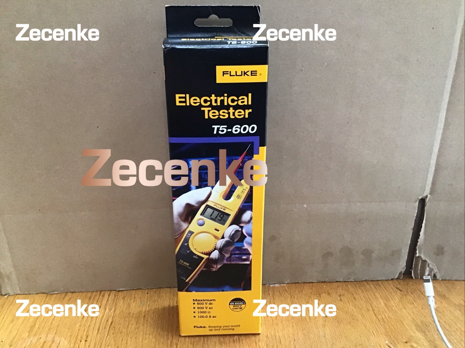 Fluke T5-600 Digital Multimeter Electrical Tester