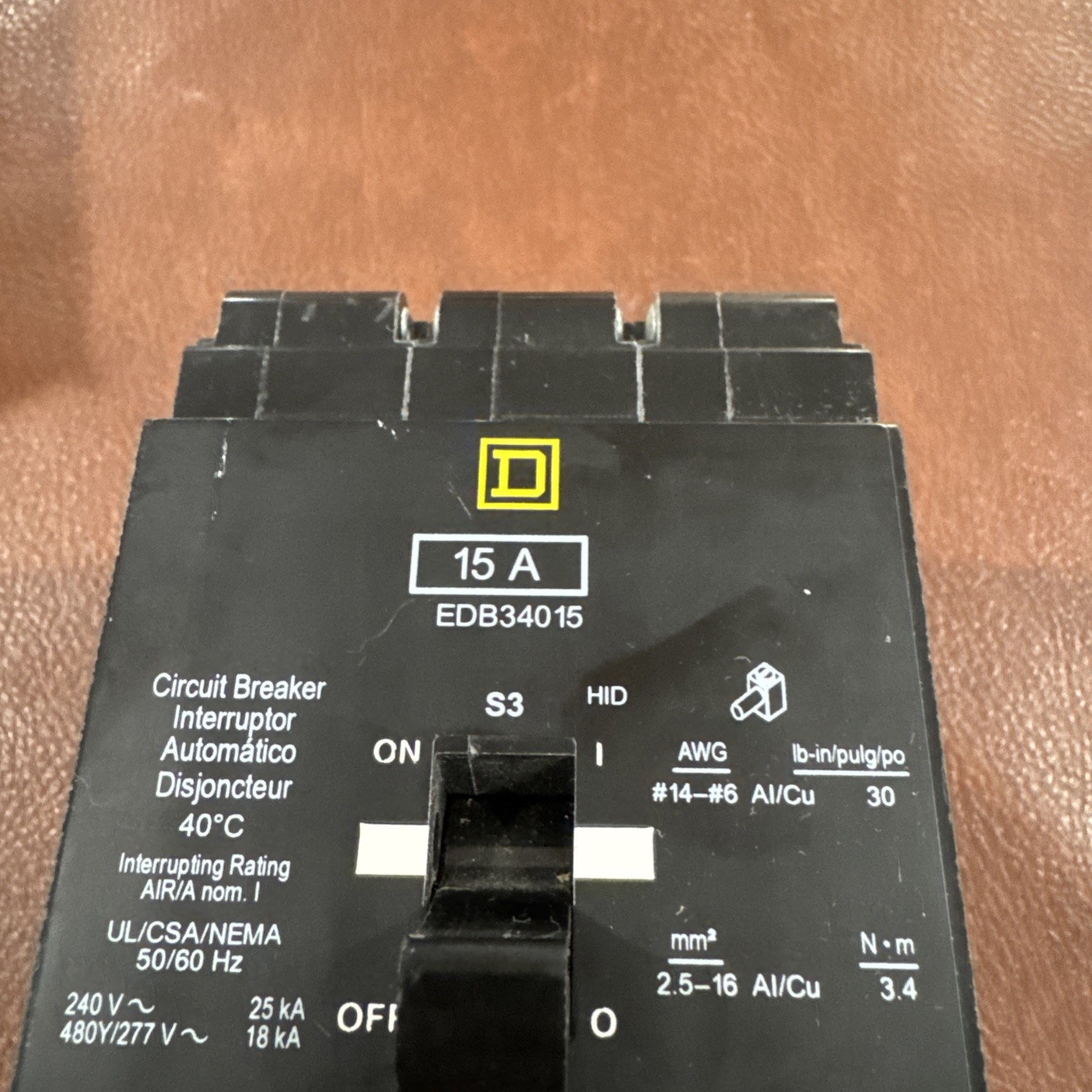 Square D EJB34015 Circuit Breaker 15A 3 Pole 480Y/277VAC 15 Amp 3P *Cracked Flaw