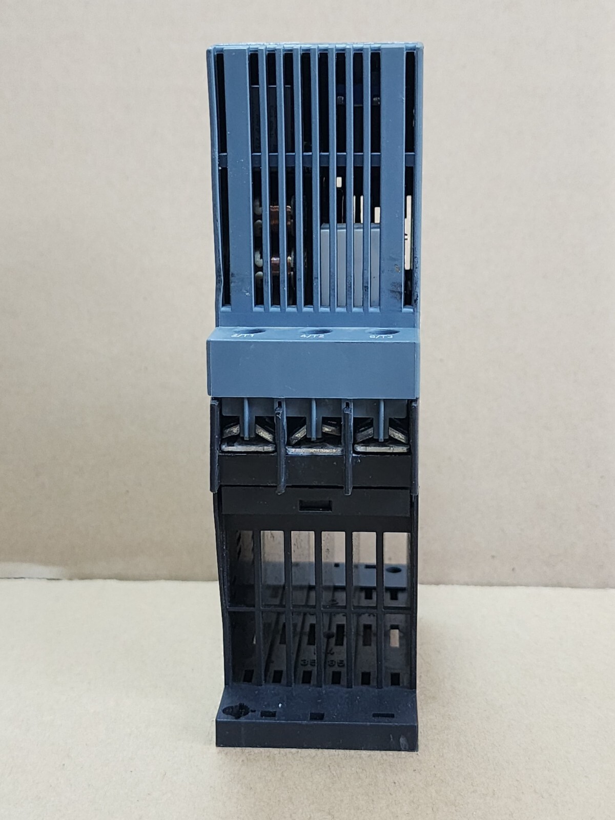 3RW3014-BB14 SIEMENS SIRIUS SOFT STARTER 3RW3014-BB14