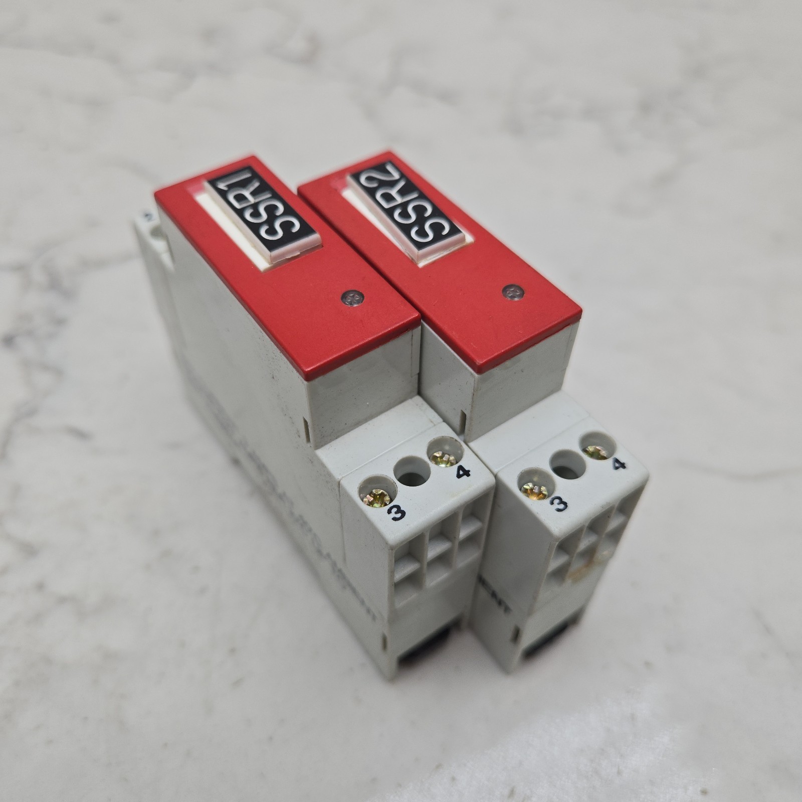 Mixed Lot of Power Relays and Relay Sockets Misc Industrial Electronics See Pics