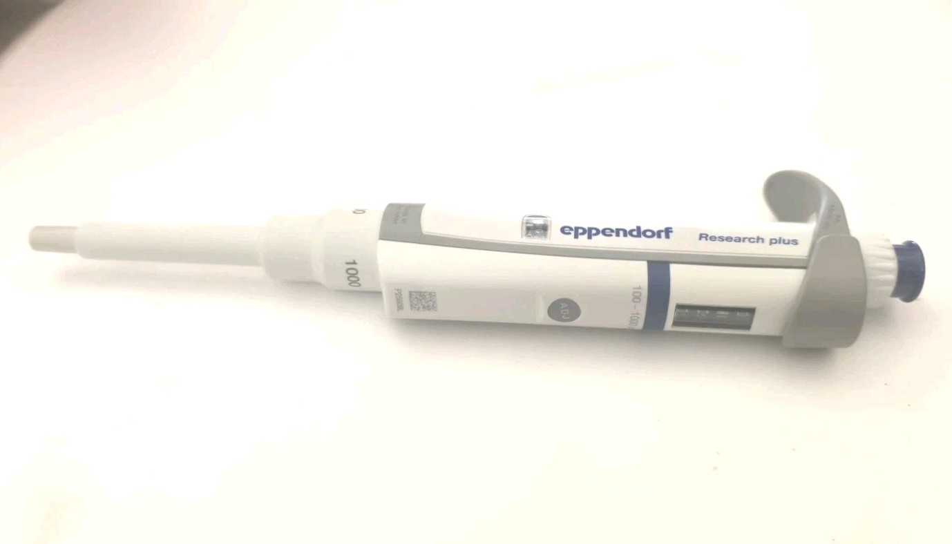 Eppendorf Research Plus 1000 100-1000ul Single Channel Pipette