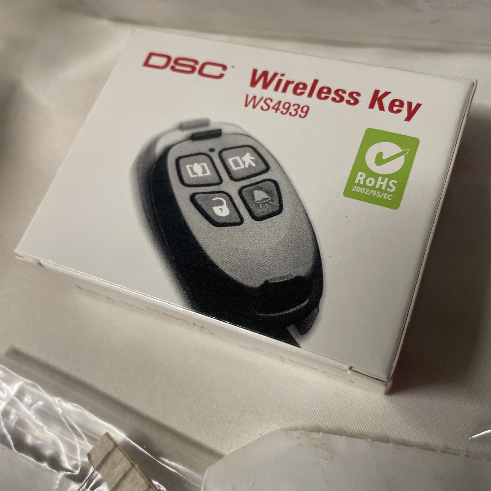 DSC KIT457-98HADT Impassa 2-Way Self Contained Wireless Security System