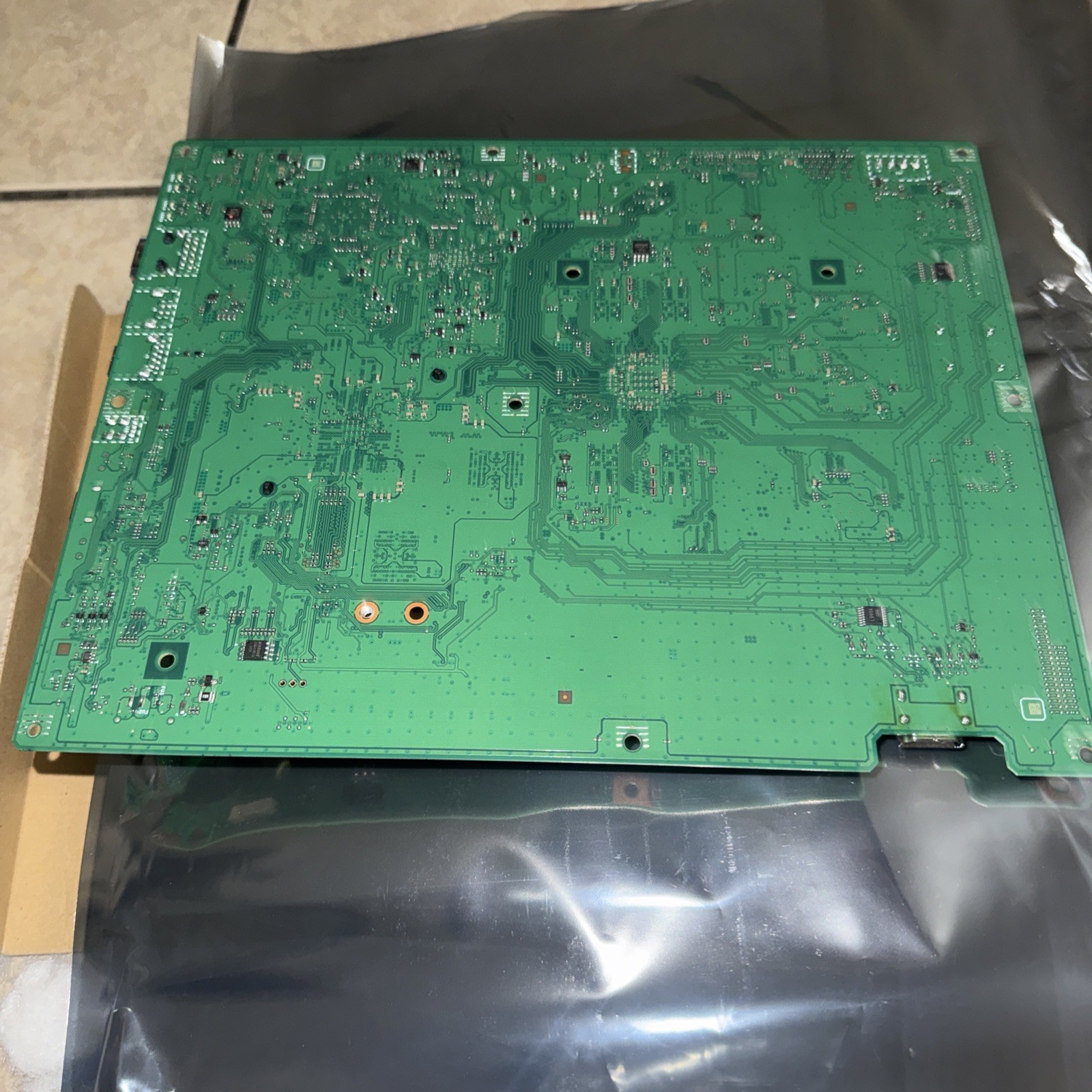 Genuine Canon FM3-H968-000 MAIN CONTROLLER PCB ASSEMBLY IPR V900 (L1)