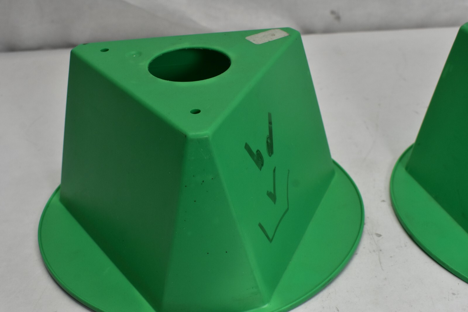 Uline Inventory Control Cone 10″ L x 10″ W x 5″ H Green Non-Reflective Lot of 2