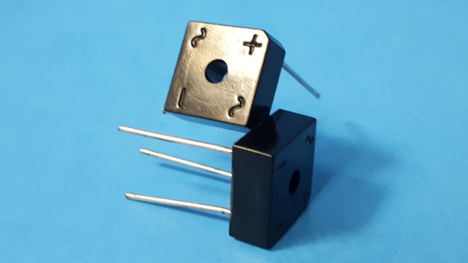 (10 pcs) Bridge Rectifier Diode, BR106, MCC, 1 Phase, 600V, 10A, Silicon