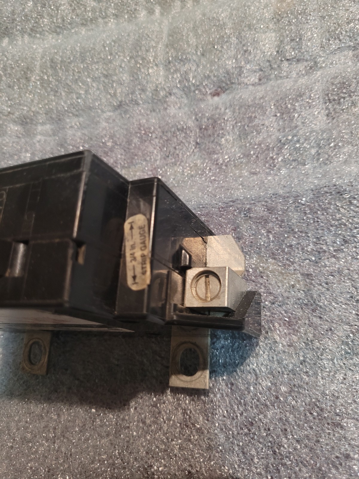Square D ~ QOM100VH8106 ~ Type QOM1 Circuit Breaker