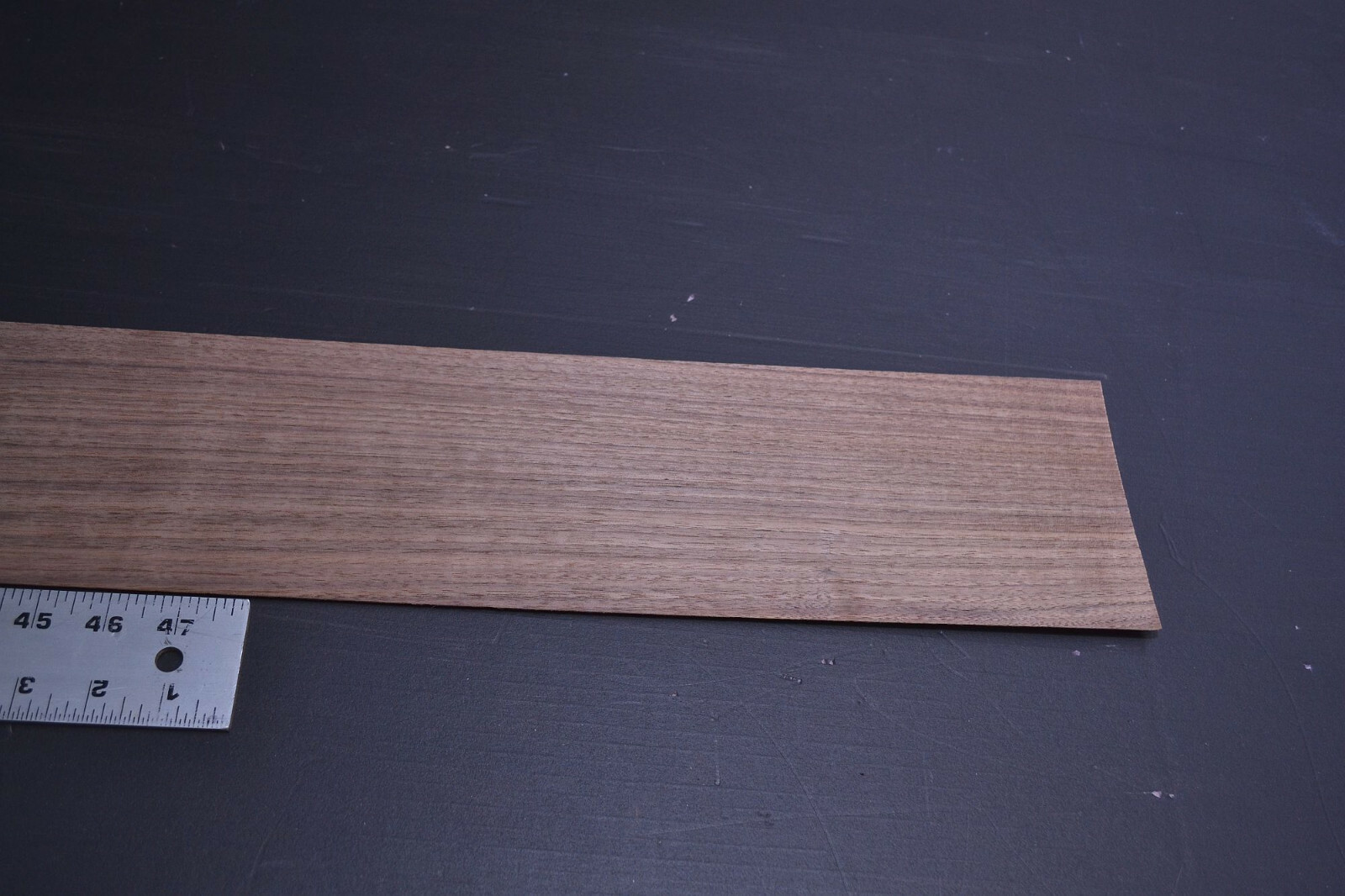 Walnut Raw Wood Veneer Sheet 4.5 x 61 inches 1/42nd thick 7628-22