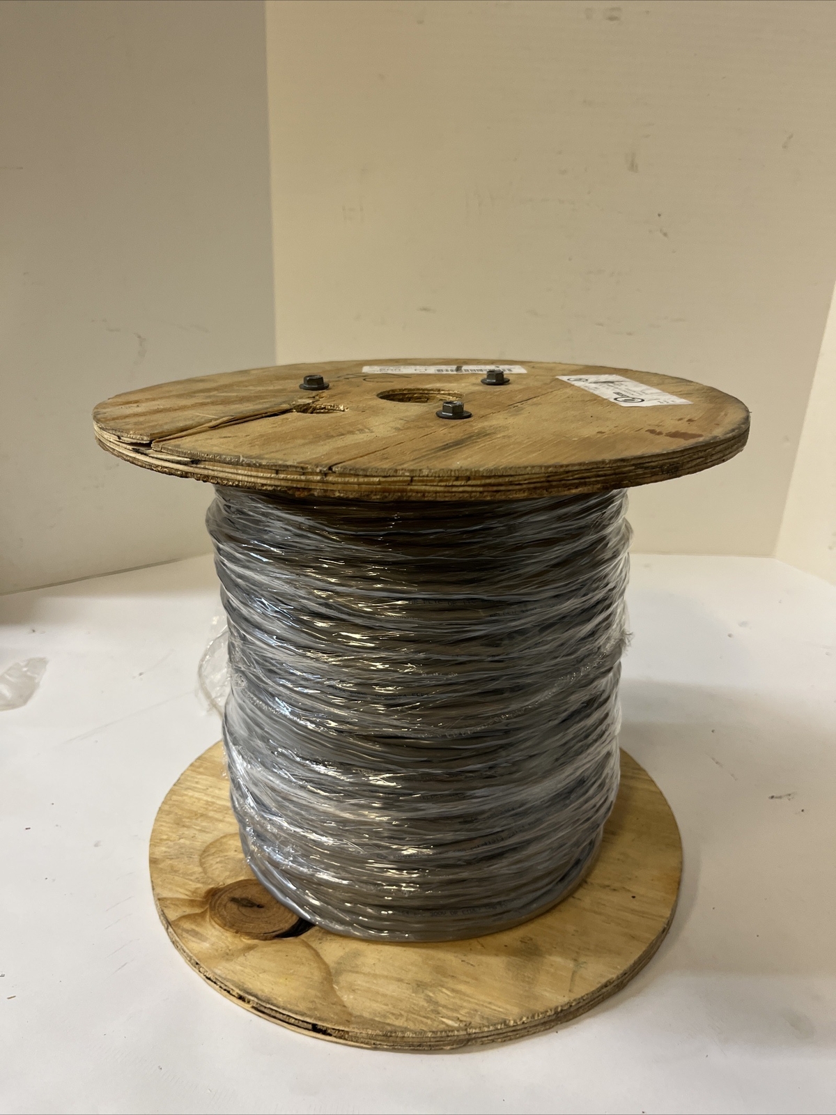 PLTC2002POFS-8BEE 300V OFS PVC GRAY
