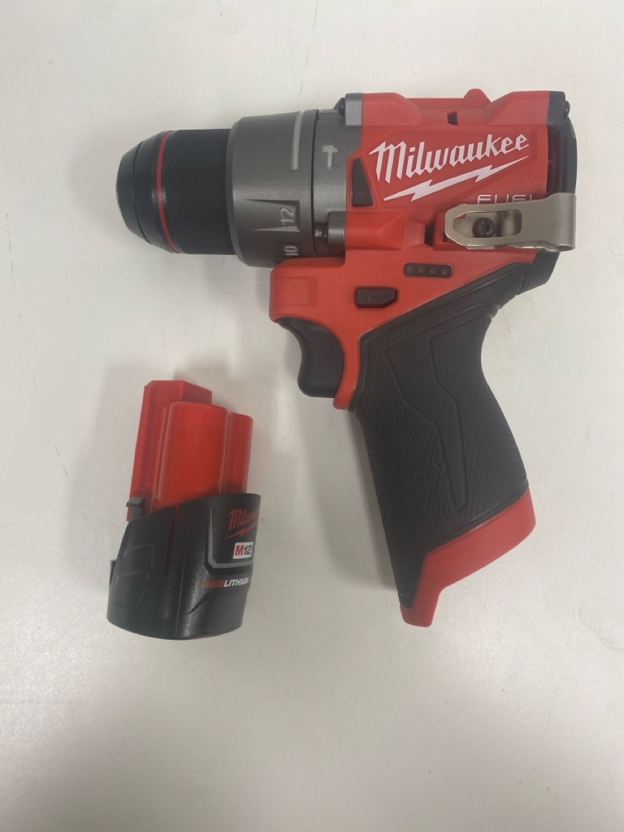 MILWAUKEE TOOLS 3404-20 (P21027463)