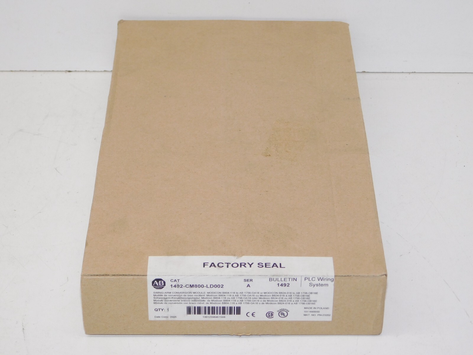 New Allen Bradley 1492-CM800-LD002 Ser A Swing Arm Conversion Module AB Modicon