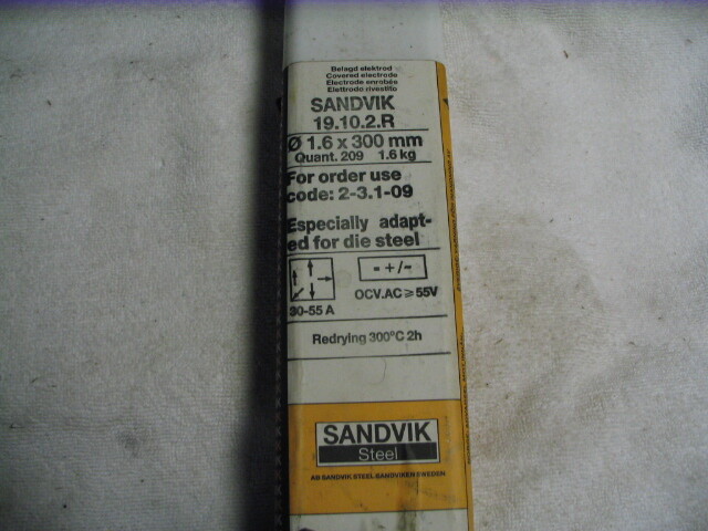 SANDVIK ARC ROD ESPECIALLY ADAPTED FOR DIE STEEL, .0629″/1.6mm 3.527 LBS.1.6 KG
