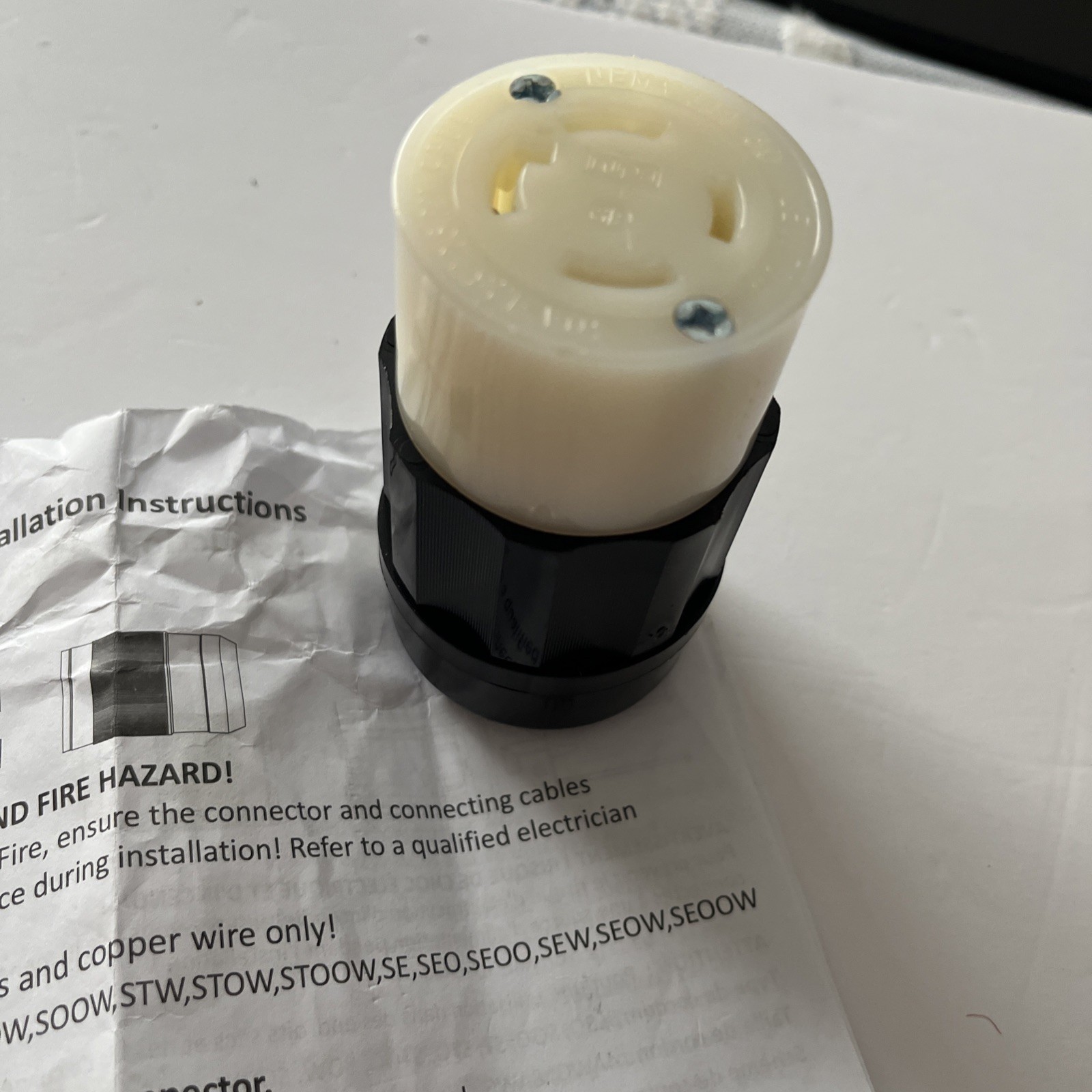 Epicord 50A 125/250V NEMA SS2-50R Locking Female Connector*